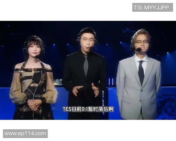 王多多现场粉丝热情高涨滔博选手一倒下全场尖叫声不断